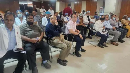 দগ্ধদের চিকিৎসায় জাতীয় বার্ন ইনস্টিটিউটে সিঙ্গাপুরের মেডিক্যাল টিম