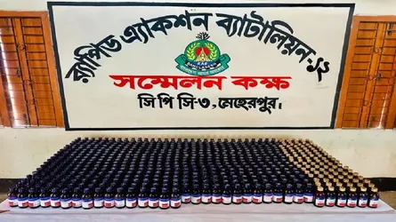 চুয়াডাঙ্গায় বিপুল ভারতীয় সিরাপ ও নগদ টাকা উদ্ধার, গ্রেফতার ১