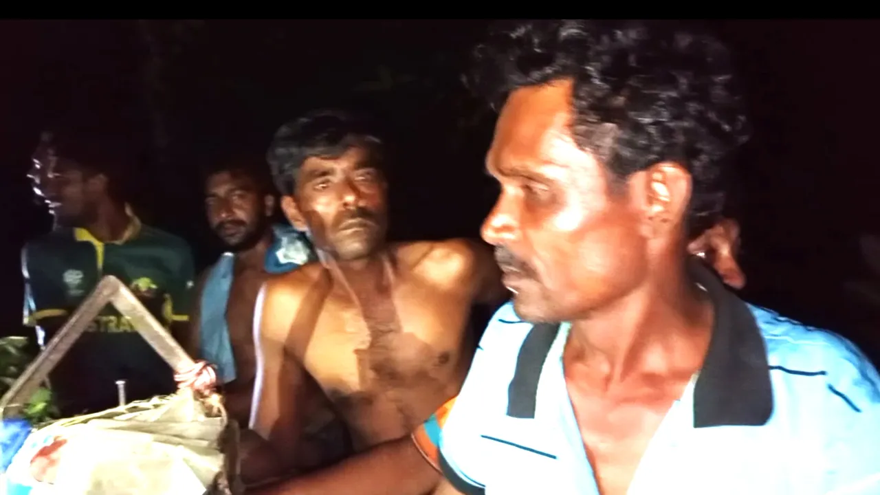 মেহেরপুরে ব্যবসায়ীদের ওপর হামলা, বোমা বিস্ফোরণ