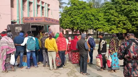 গাংনী সীমান্তে ৩০ বাংলাদেশীকে পুশইন করেছে বিএসএফ