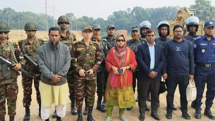 গাংনীতে অবৈধ ইটভাটা গুঁড়িয়ে দিল ভ্রাম্যমাণ আদালত