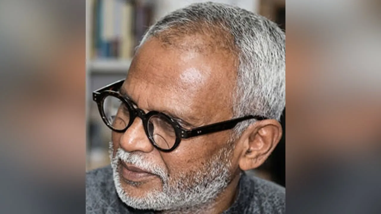 অভিনয় থেকে দূরে, হাসান মাসুদ মগ্ন ইবাদতে