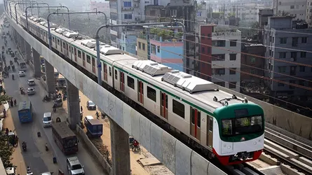 পৌনে ২ ঘণ্টা পর মেট্রোরেল চলাচল স্বাভাবিক
