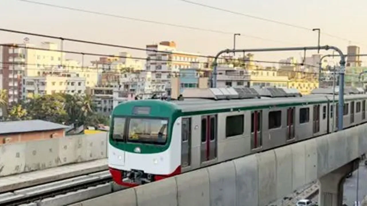 ২ ঘণ্টা বন্ধ থাকবে ঢাবি মেট্রো স্টেশন