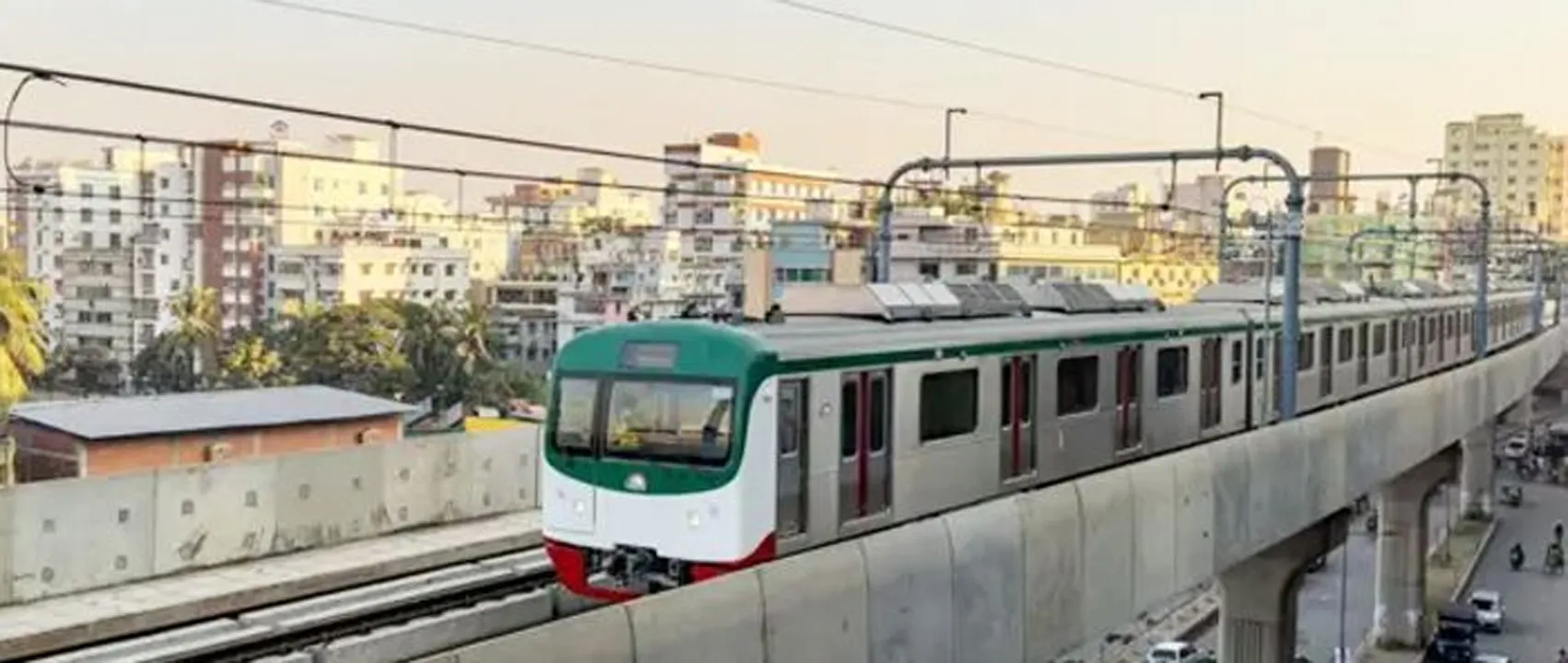 ২ ঘণ্টা বন্ধ থাকবে ঢাবি মেট্রো স্টেশন