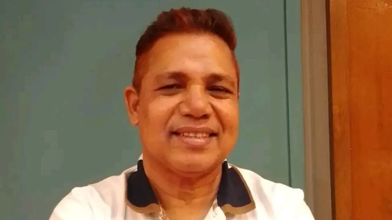 খালেদা জিয়ার আসনে মনোনয়নপত্র সংগ্রহ বিএনপি নেতা মোরশেদ মিল্টনের