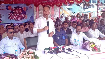 মাদক থেকে দূরে রাখতে শিশুদের খেলাধুলার সুযোগ বাড়াতে হবে