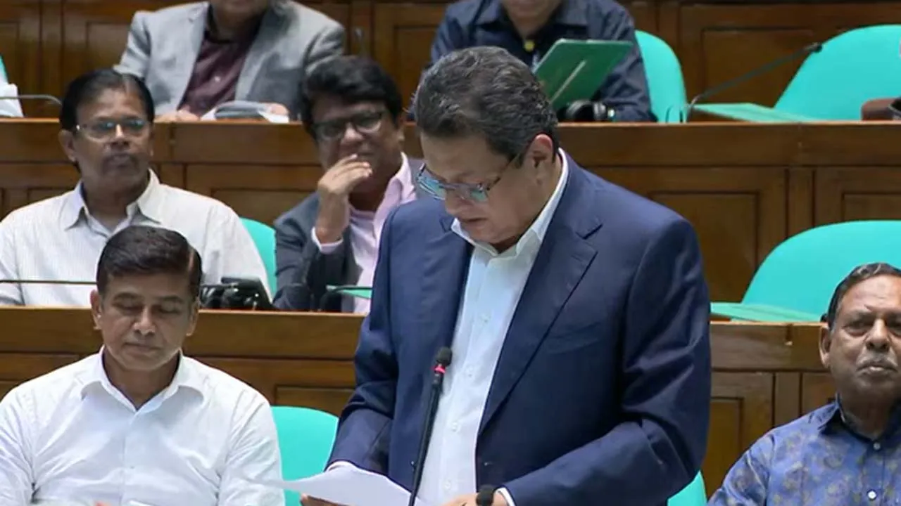 দেশে ১০১টি পার্ক নির্মাণের পরিকল্পনা রয়েছে : গৃহায়নমন্ত্রী