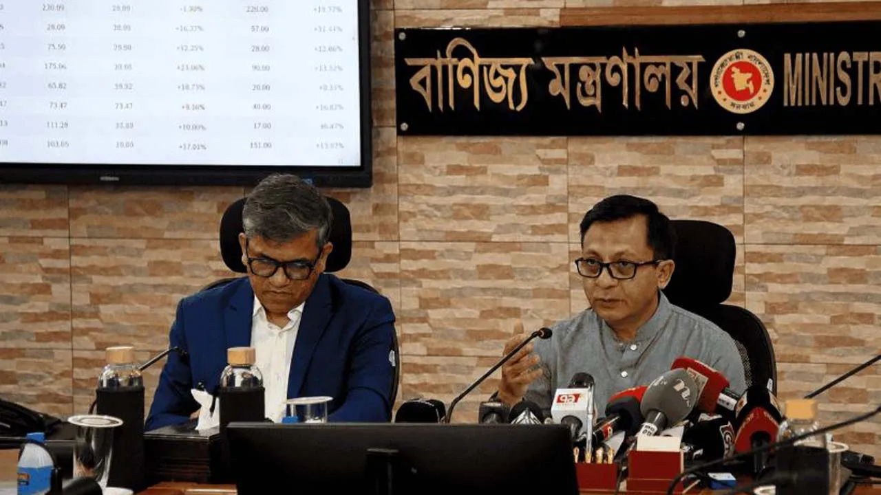 চলতি অর্থবছরে ৬৩৪০ কোটি ডলারের রফতানি লক্ষ্যমাত্রা নির্ধারণ