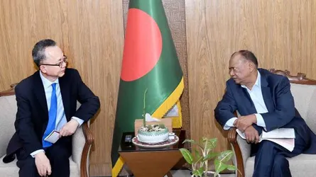 পরিবেশমন্ত্রীর সাথে এডিবির ভাইস প্রেসিডেন্টের সাক্ষাৎ