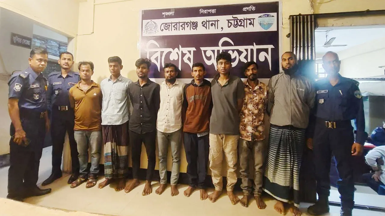 পুলিশের অভিযানে খুন, ধর্ষণ ও পরোয়ানাভুক্ত ৮ আসামি গ্রেফতার