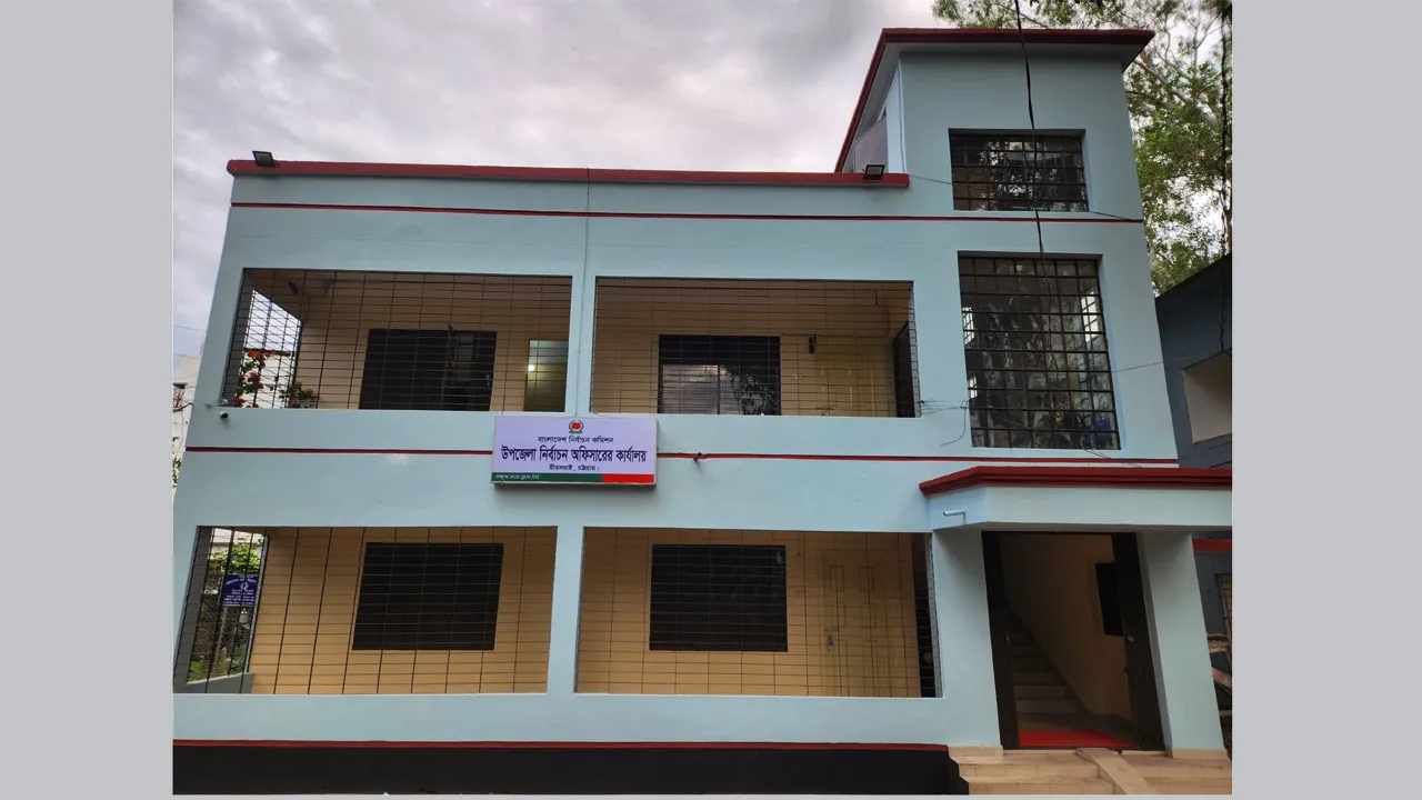 মিরসরাইয়ে মাঠের লড়াইয়ে ৭ প্রার্থী, ১০৬ কেন্দ্রের ৪৮টি ঝুঁকিপূর্ণ
