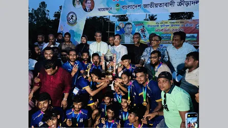 যুবসমাজকে মাদক ও অপরাধ থেকে দূরে রাখতে খেলাধুলার বিকল্প নেই