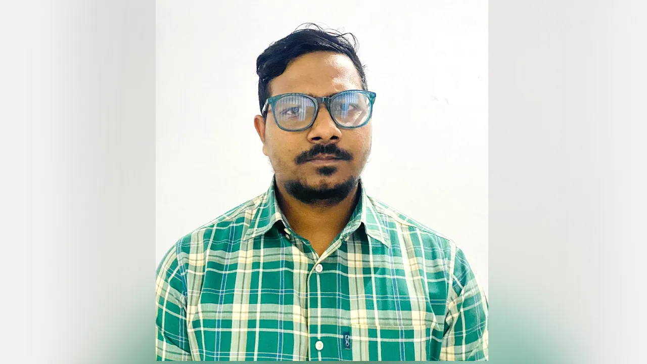 মিরসরাইয়ে ছাত্রলীগের কেন্দ্রীয় নেতা আটক