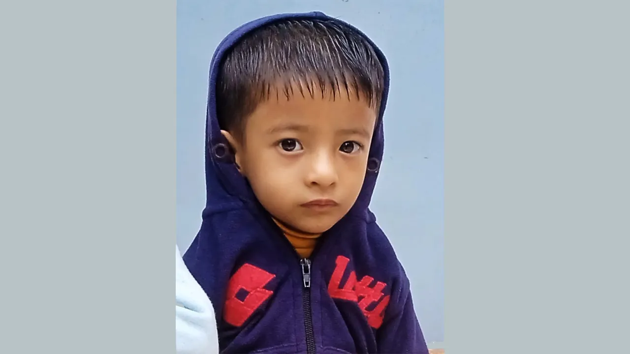 বিত্তবানদের সহযোগিতায় বাঁচতে চায় শিশু আবিদুল্লাহ