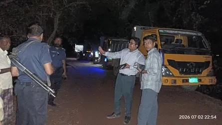 মিরসরাইয়ে অবৈধ বালু পরিবহনের দায়ে তিনজনকে দেড় লাখ টাকা জরিমানা