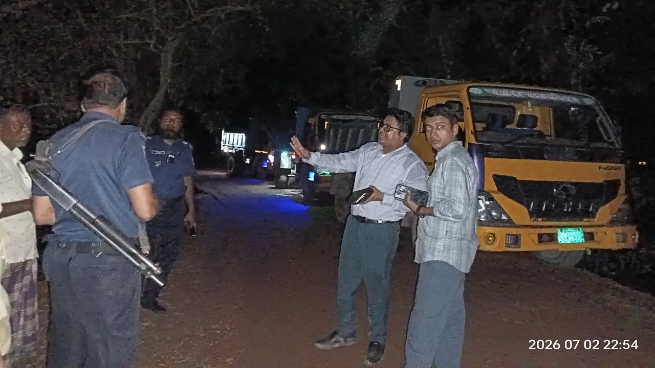 মিরসরাইয়ে অবৈধ বালু পরিবহনের দায়ে তিনজনকে দেড় লাখ টাকা জরিমানা