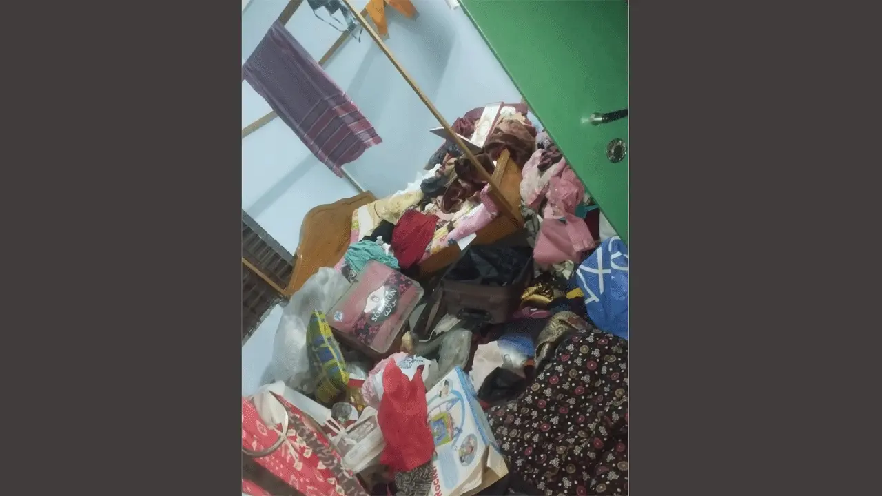 মিরসরাইয়ে মধ্যরাতে ডাকাতি, গৃহকর্তাকে বেঁধে স্বর্ণ-টাকা লুট