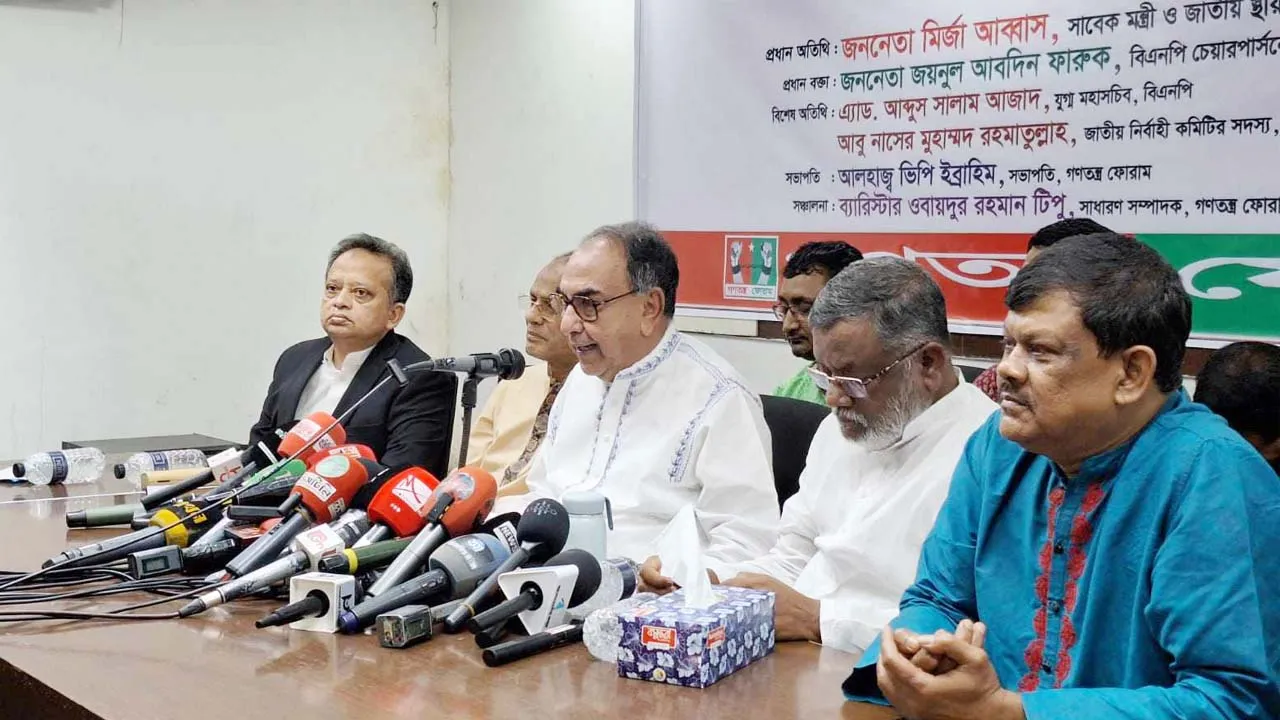 বিএনপি-জামায়াতসহ সকলকে দেশের স্বার্থে ঐক্যবদ্ধ থাকতে হবে