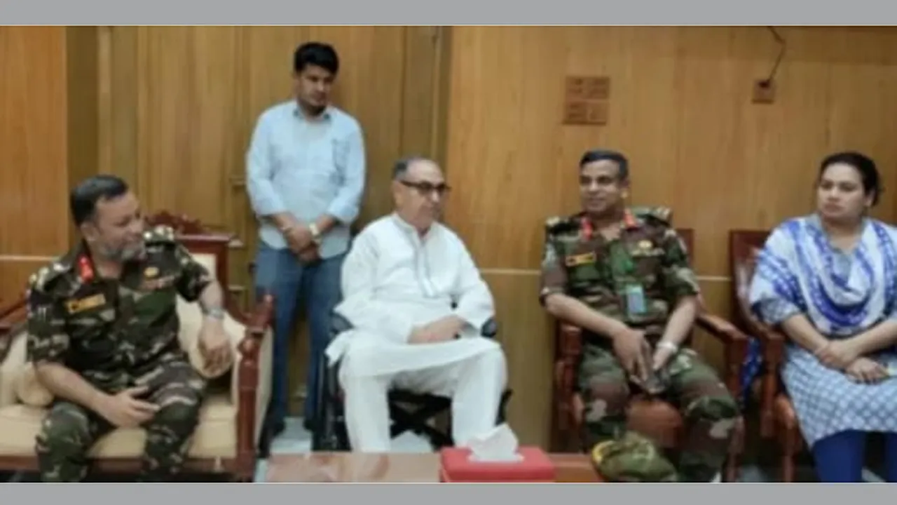 ঢাকা মেডিক্যাল কলেজ হাসপাতাল পরিদর্শনে মির্জা আব্বাস