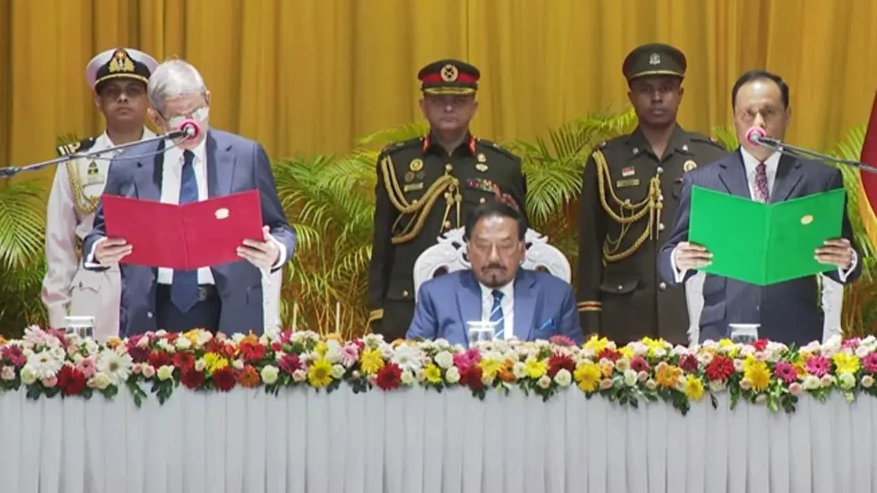 দেশের ২৩তম রাষ্ট্রপতি হিসেবে শপথ নিলেন মির্জা ফখরুল