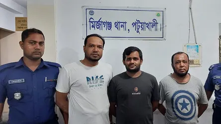 মির্জাগঞ্জে আওয়ামী লীগের সাংগঠনিক সম্পাদকসহ গ্রেফতার ৩