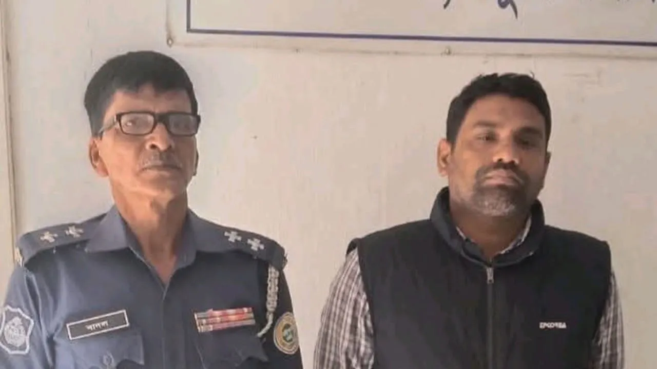 মির্জাগঞ্জে স্বেচ্ছাসেবক লীগ সভাপতি গ্রেফতার