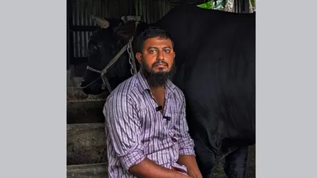 খালেদা জিয়াকে ‘কালো মানিক’ উপহার দেয়া সোহাগ মৃধা পর্নোগ্রাফি মামলায় গ্রেফতার