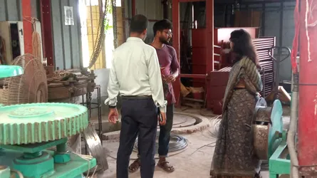 লৌহজংয়ে পরিবেশ ছাড়পত্রহীন কারখানায় অভিযান, জরিমানা আদায়