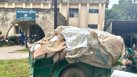 মদনে পাচারকালে ১০০ বস্তা সরকারি চাল জব্দ, আটক ২