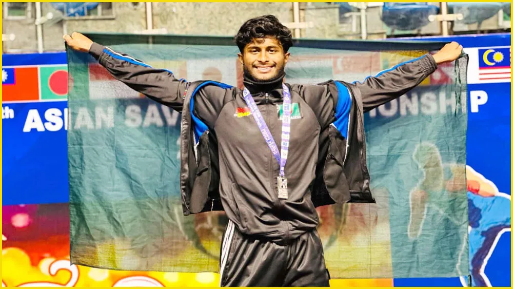 লন্ডনে আন্তর্জাতিক কারাতে প্রতিযোগিতায় অংশ নিচ্ছেন বাংলাদেশের মাহিন