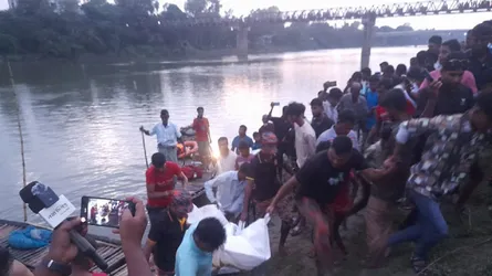 মহাদেবপুরে পানিতে ডুবে নিখোঁজের একদিন পর স্কুলছাত্রের লাশ উদ্ধার