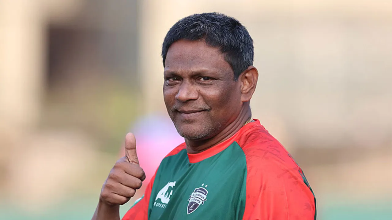 স্পিন বোলিং কোচ হিসেবে নিয়োগ পেলেন রফিক