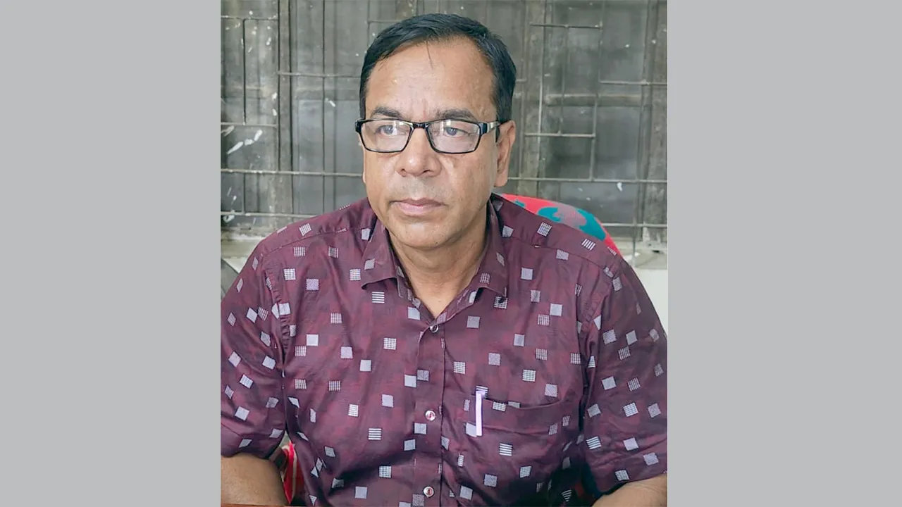 মহেশপুরে বিয়ে হওয়ায় স্কুল থেকে শিক্ষার্থীকে বের করে দিলেন প্রধান শিক্ষক!