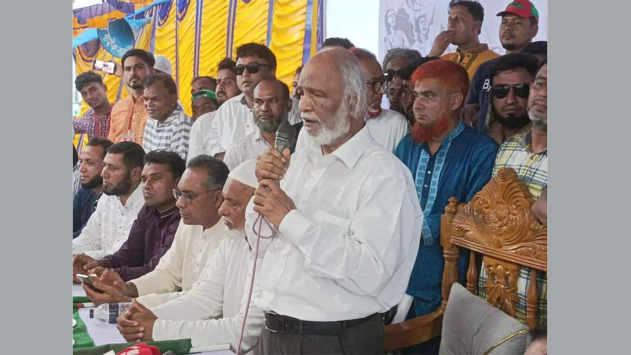গণতন্ত্রকে নস্যাৎ করার জন্য একটি দুষ্টচক্র নৈরাজ্য সৃষ্টির প্রচেষ্টা করছে