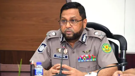 ঈদযাত্রায় সব সংস্থাকে সমন্বিতভাবে দায়িত্ব পালনের অনুরোধ ডিএমপি কমিশনারের