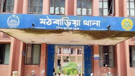 মঠবাড়িয়ায় দুই ঘণ্টার ব্যবধানে ২ জন খুন, আটক ২