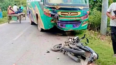পার্বতীপুরে বাসের সাথে সংঘর্ষে মোটরসাইকেল চালক নিহত