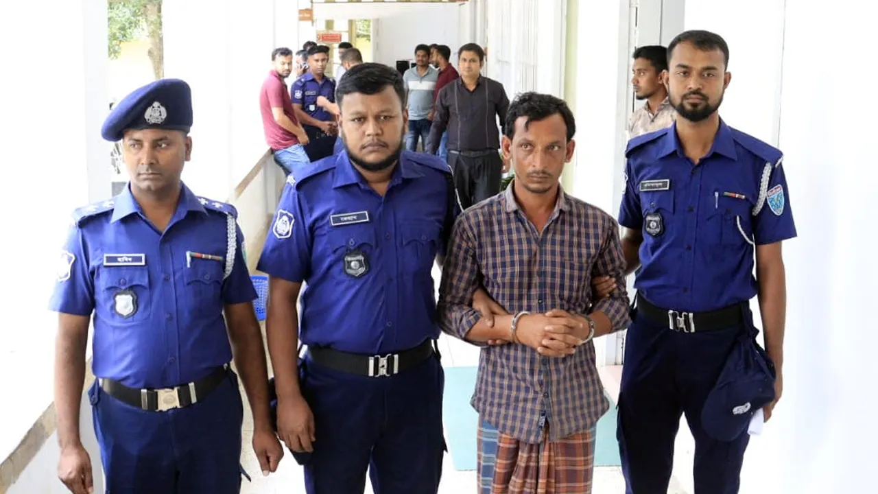 পাশের বাড়ির যুবক স্কুলছাত্রী আনজুমানের হত্যাকারী