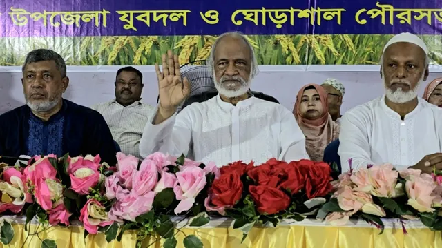 বিএনপিকে ধ্বংস করতে গিয়ে আ’লীগ নিজেই নিশ্চিহ্ন হয়ে যাচ্ছে