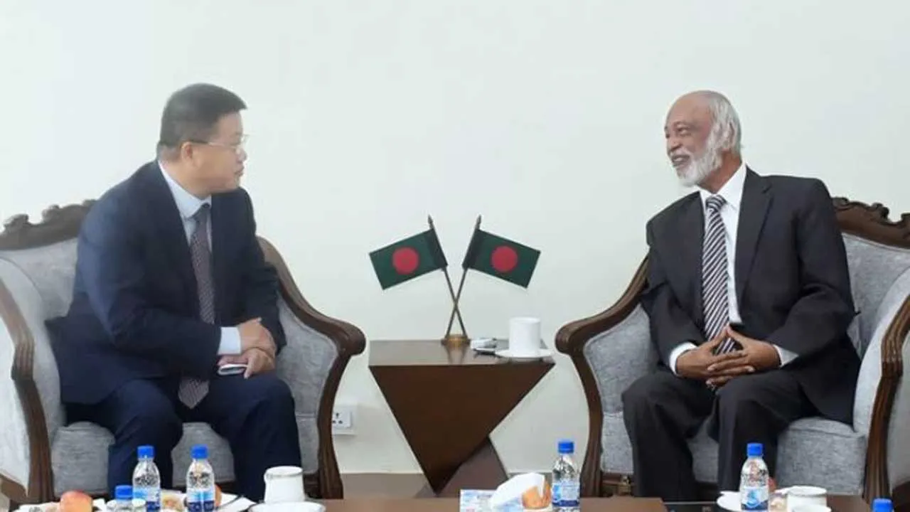অবকাঠামো, বর্জ্য ব্যবস্থাপনা ও নবায়নযোগ্য জ্বালানিতে চীনের অভিজ্ঞতা কাজে লাগাতে চায় বাংলাদেশ