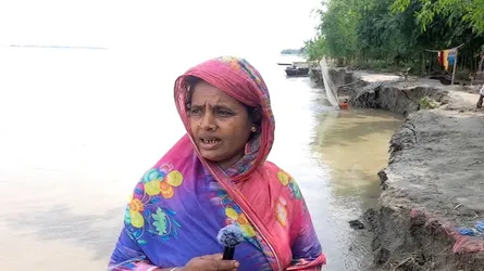 রৌমারীতে ব্রহ্মপুত্র ভাঙনে সর্বহারা শতাধিক পরিবার