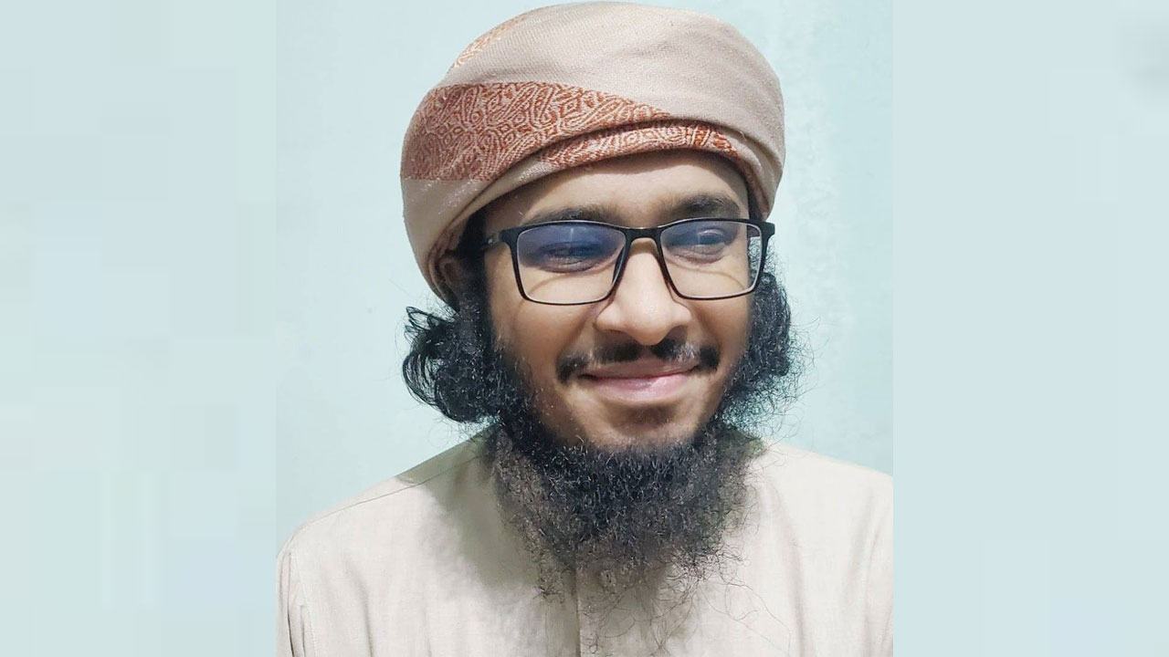 Mufti-Ainul-Haque-Qasemi