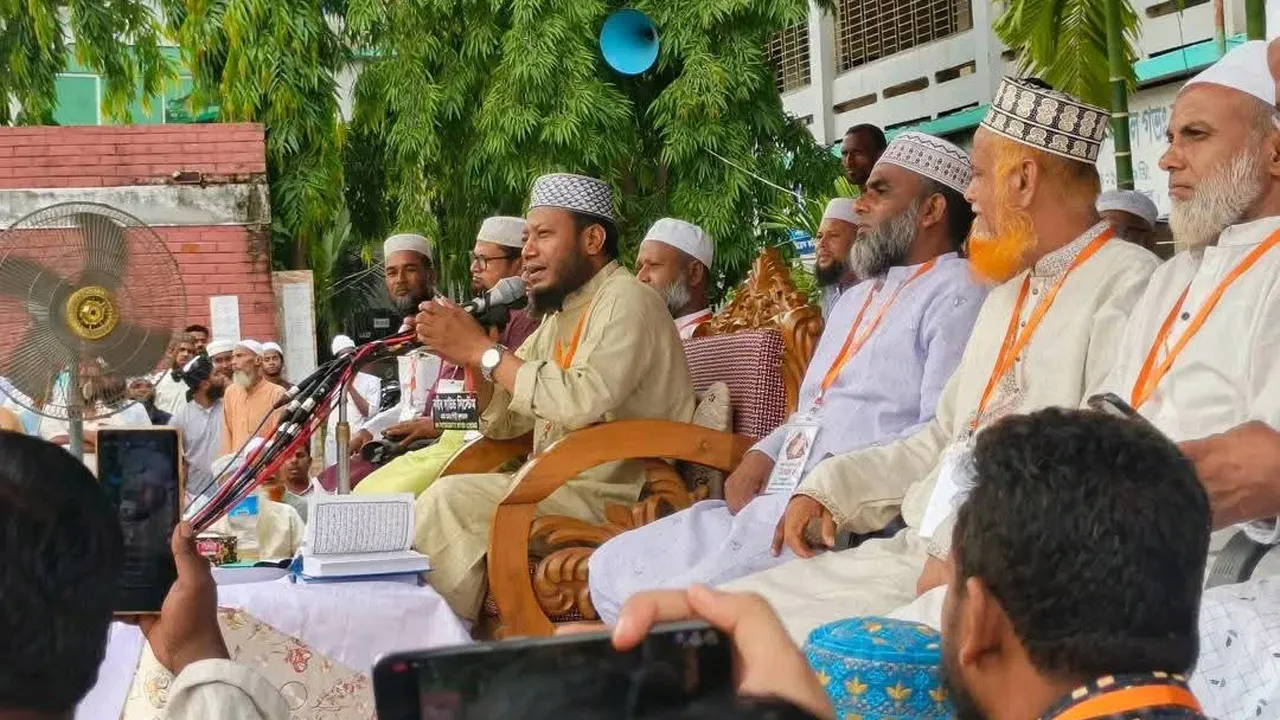 ৯২ ভাগ মুসলমানের এ দেশকে আমরা নিরাপত্তা দিতে চাই