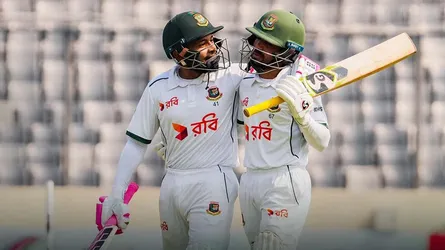 মুমিনুলের আক্ষেপ, রানের পাহাড়ে চাপা আয়ারল্যান্ড