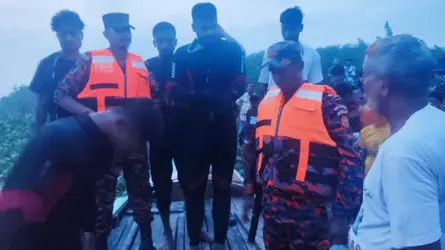 পদ্মায় গোসল করতে নেমে নিখোঁজ নারী, উদ্ধার অভিযান অব্যাহত