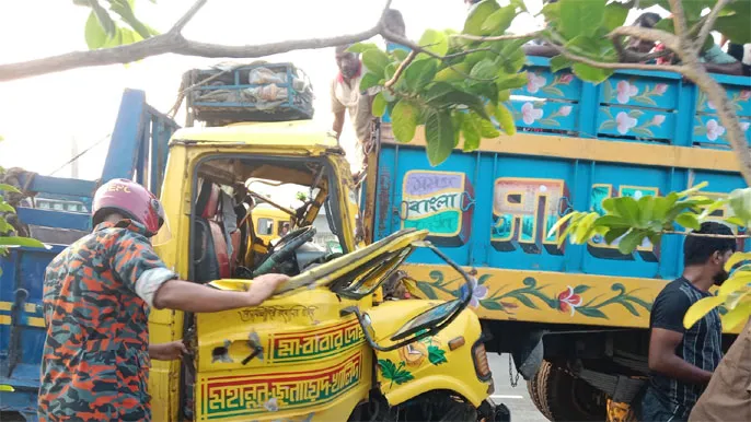 মুন্সিগঞ্জে পৃথক দুর্ঘটনায় নিহত ১, আহত ৬