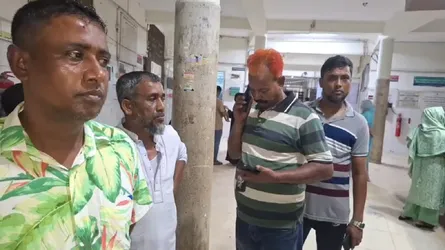 মুন্সীগঞ্জে দুই গ্রুপের সংঘর্ষে গুলিবিদ্ধ ৮