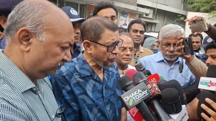 মুন্সীগঞ্জে হামের টিকাদান কার্যক্রম জোরদার, ৩ কর্মকর্তা প্রত্যাহার