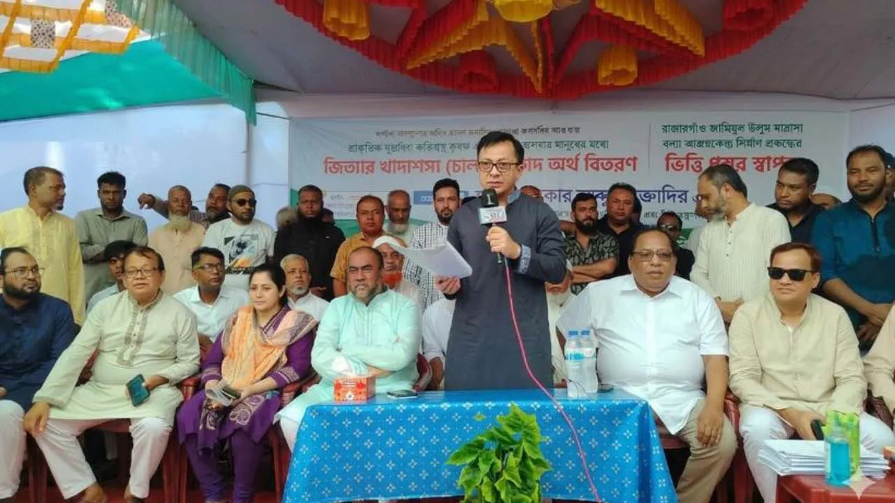 কৃষি ও যোগাযোগ উন্নয়নে সরকার বিভিন্ন কর্মসূচি বাস্তবায়ন করছে : বাণিজ্যমন্ত্রী